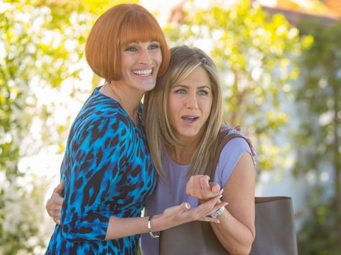 珍妮佛安妮斯頓，在《幸福百分百》欣喜與仰慕已久女神-茱莉亞蘿勃玆-合作