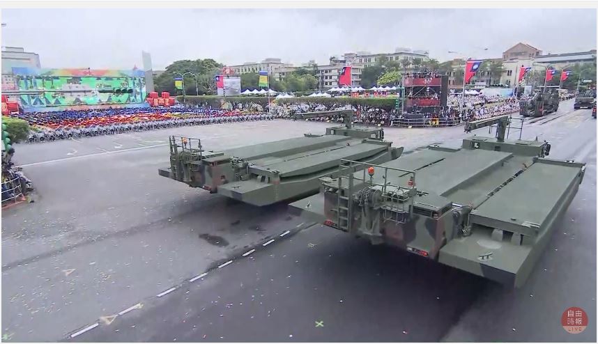 225%e6%b0%b4%e4%b8%8a%e5%b7%a5%e4%bd%9c%e8%bb%8a