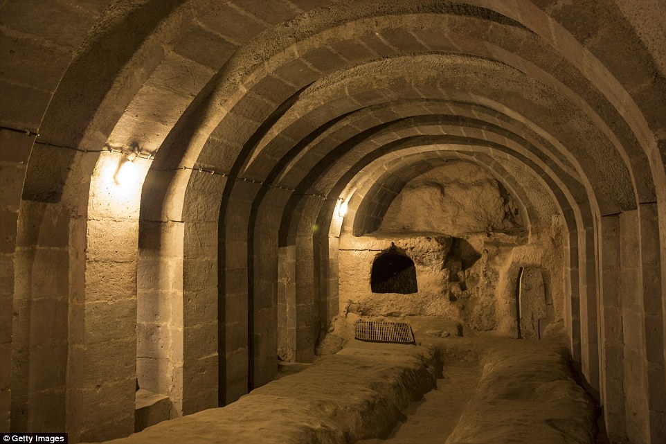 土耳其男整修地下室 竟意外打開千年古城
